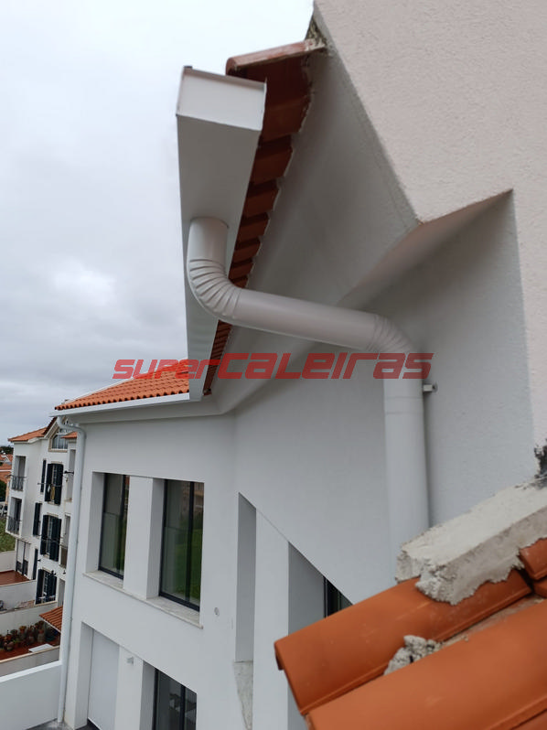 Obra SuperCaleiras