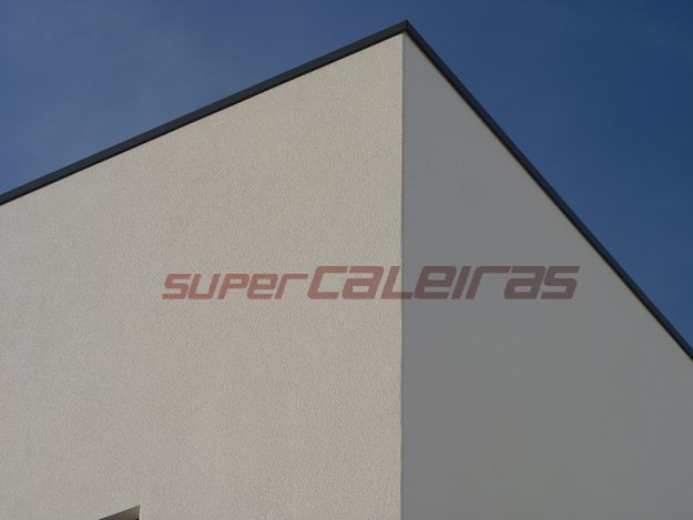 Rufos em Aluminio Lacado