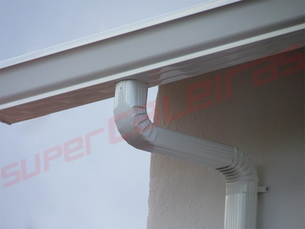 Caleiras e Tubo de Queda em Aluminio Lacado