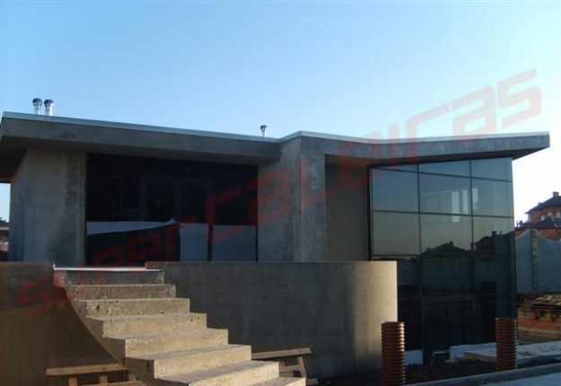 Obra em Zinco Natural