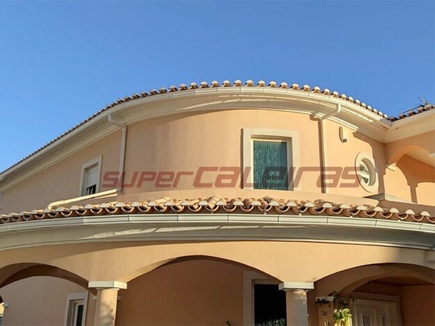 Caleiras em Alumínio Lacado