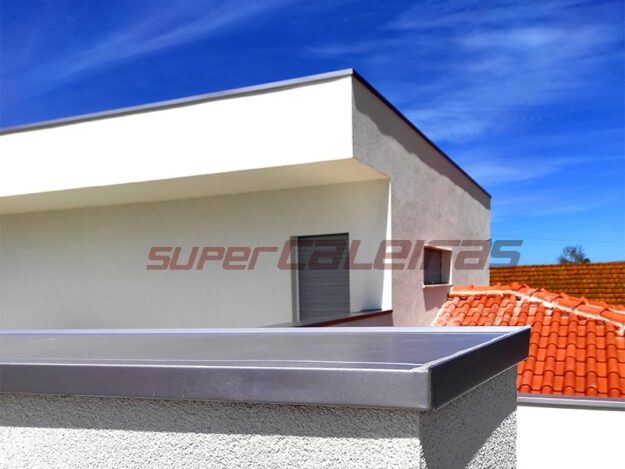 Rufos em Alumínio Lacado