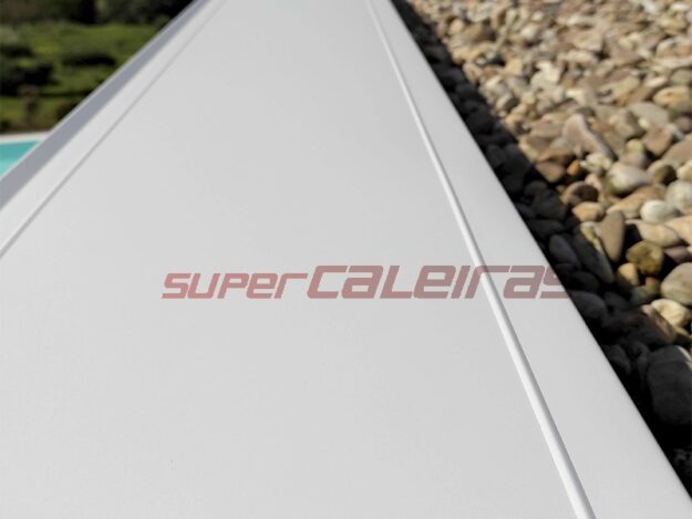 Rufos em Alumínio Lacado